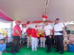 Jalan Sehat Meriahkan HUT RI ke-80 dan HUT Pesawaran ke-18 di Kecamatan Gedong Tataan
